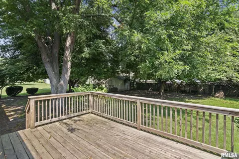 Exterior - 405 Pheasant Run, Sherman, IL 62684 photo 4 of 9