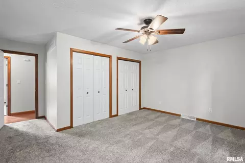 Bedroom - 405 Pheasant Run, Sherman, IL 62684 photo 3 of 9