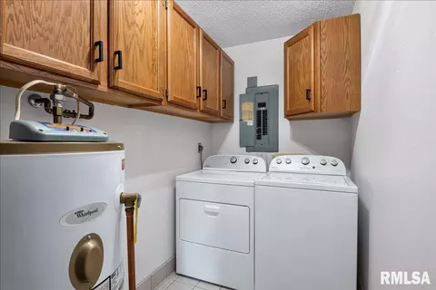 Other - 10 Hollybrook Dr, Springfield, IL 62702 photo 7 of 9