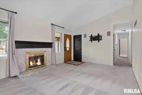 Other - 10 Hollybrook Dr, Springfield, IL 62702 photo 3 of 9
