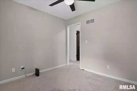 Other - 10 Hollybrook Dr, Springfield, IL 62702 photo 8 of 9