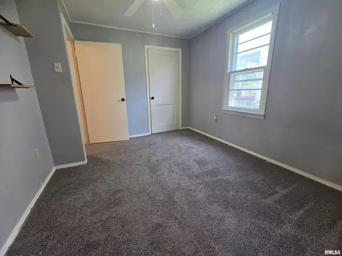 Bedroom - 442 W Collins St, Mendon, IL 62351 photo 6 of 7