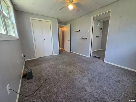 Bedroom - 442 W Collins St, Mendon, IL 62351 photo 4 of 7