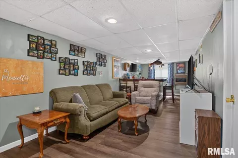 Living - 4120 Marie Dr, Springfield, IL 62707 photo 1 of 1