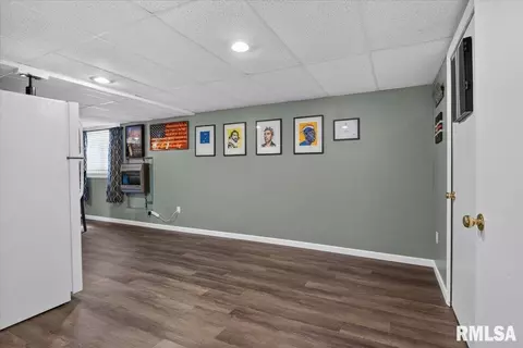 Entry Way - 4120 Marie Dr, Springfield, IL 62707 photo 1 of 1