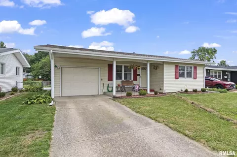 Other - 1828 N Wolfe St, Springfield, IL 62702 photo 2 of 20
