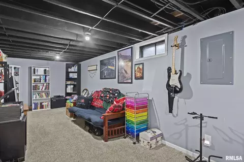 Other - 1828 N Wolfe St, Springfield, IL 62702 photo 18 of 20