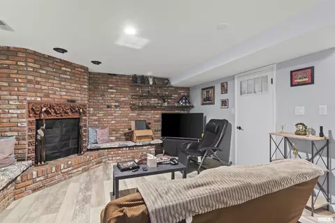 Other - 1908 Jennette Ln, Springfield, IL 62702 photo 6 of 12