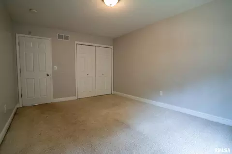 Bedroom - 3004 Andy Rd, Springfield, IL 62702 photo 4 of 7