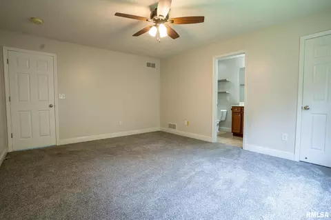Bedroom - 3004 Andy Rd, Springfield, IL 62702 photo 5 of 7