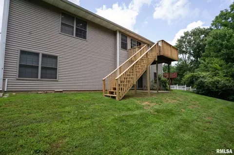 Exterior - 3004 Andy Rd, Springfield, IL 62702 photo 5 of 6