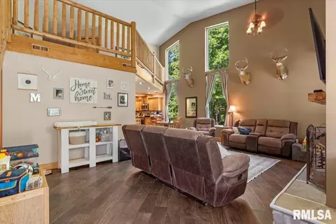 Entry Way - 1761 Tozer Rd, Springfield, IL 62707 photo 1 of 4