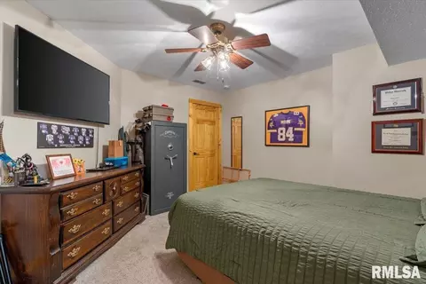 Bedroom - 1761 Tozer Rd, Springfield, IL 62707 photo 1 of 6