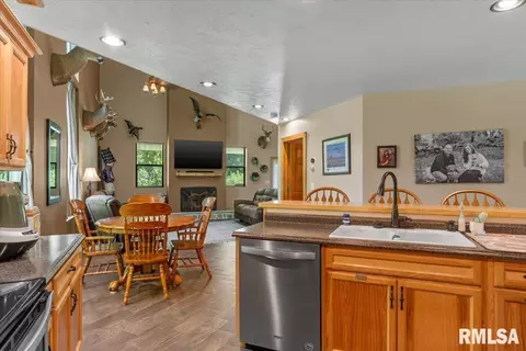Other - 1761 Tozer Rd, Springfield, IL 62707 photo 10 of 27