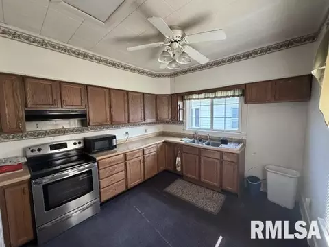 Kitchen - 218 N Stanton St, Bluffs, IL 62621 photo 1 of 1