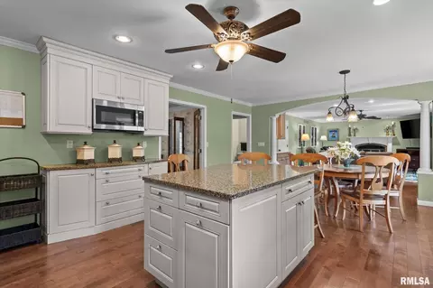 Kitchen - 3508 Bluff Rd, Springfield, IL 62711 photo 5 of 5