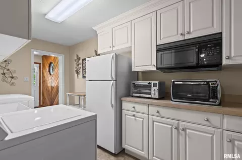 Other - 3508 Bluff Rd, Springfield, IL 62711 photo 5 of 17