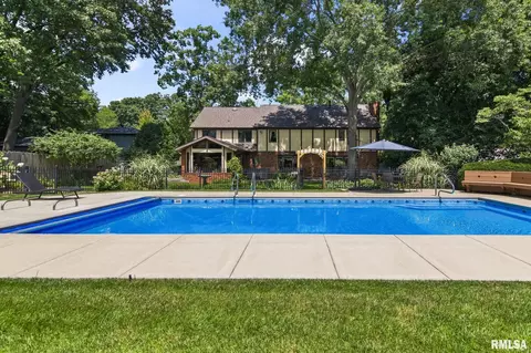 Exterior - 3508 Bluff Rd, Springfield, IL 62711 photo 13 of 14