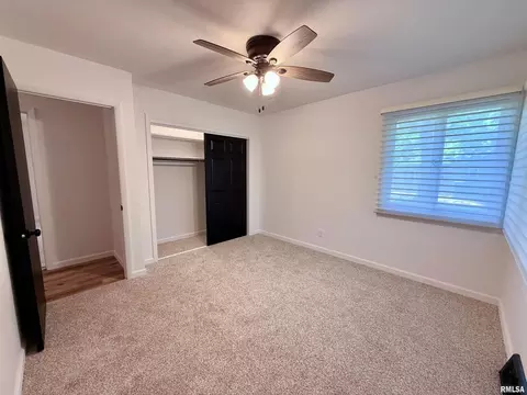Bedroom - 2625 E Lost Bridge Rd, Decatur, IL 62521 photo 7 of 8