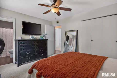 Bedroom - 5253 Carlton St, Springfield, IL 62703 photo 3 of 6