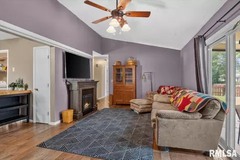 Entry Way - 5253 Carlton St, Springfield, IL 62703 photo 1 of 2