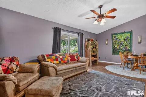 Living - 5253 Carlton St, Springfield, IL 62703 photo 1 of 2