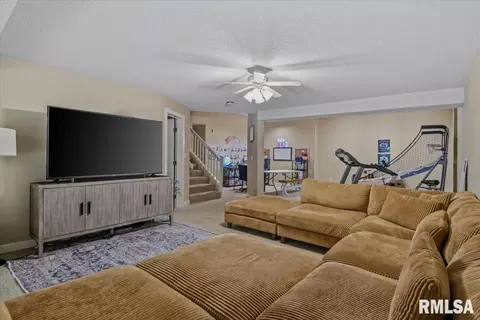 Other - 3325 Collingwood Dr, Springfield, IL 62711 photo 9 of 11