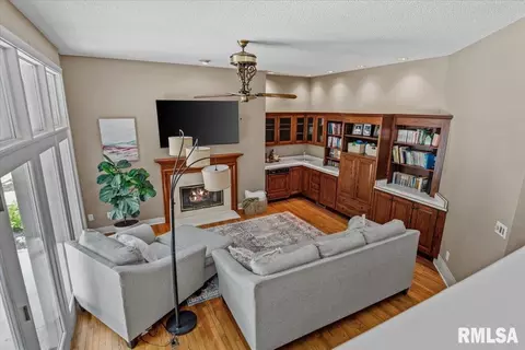 Other - 3325 Collingwood Dr, Springfield, IL 62711 photo 3 of 11