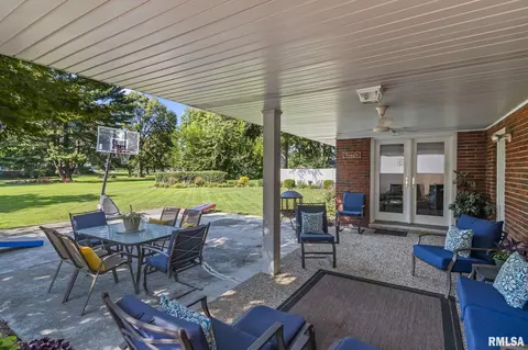 Other - 30 Danbury Dr, Springfield, IL 62704 photo 11 of 12