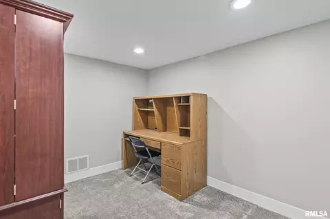 Other - 30 Danbury Dr, Springfield, IL 62704 photo 9 of 12