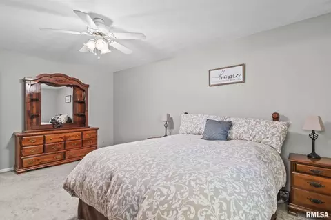 Bedroom - 30 Danbury Dr, Springfield, IL 62704 photo 1 of 9