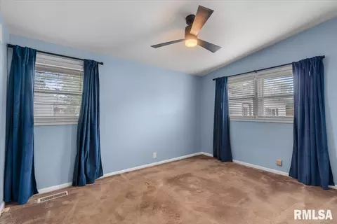 Bedroom - 1816 Grant St, Springfield, IL 62703 photo 1 of 5