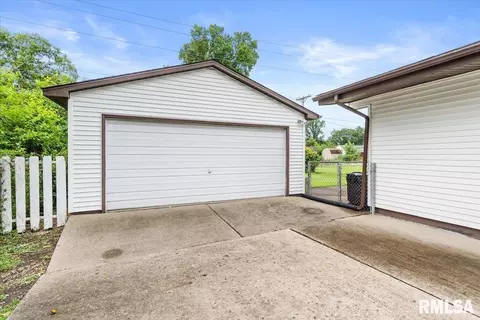Other - 1816 Grant St, Springfield, IL 62703 photo 14 of 16