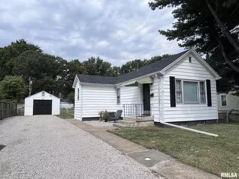 Other - 1113 N Rutledge St, Springfield, IL 62702 photo 1 of 4