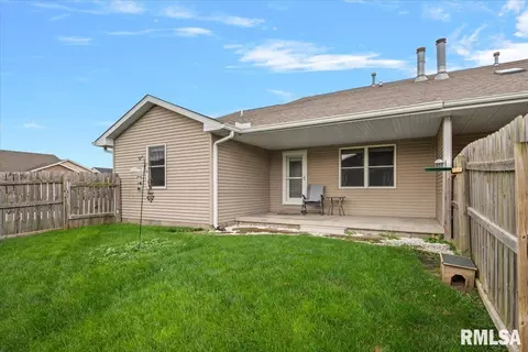 Exterior - 4801 Savoy Dr, Springfield, IL 62711 photo 4 of 4