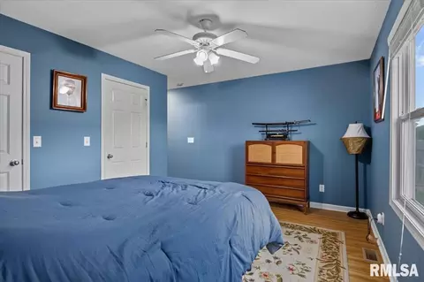 Bedroom - 4801 Savoy Dr, Springfield, IL 62711 photo 3 of 4