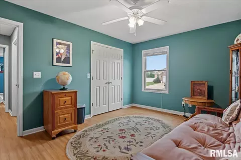Bedroom - 4801 Savoy Dr, Springfield, IL 62711 photo 4 of 4