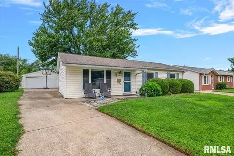 Other - 1527 Fairfield Dr, Springfield, IL 62702 photo 1 of 6