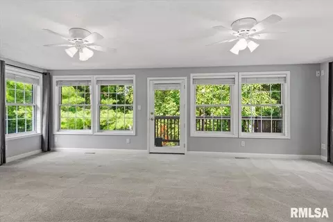 Living - 1831 Illini Rd, Springfield, IL 62704 photo 6 of 7