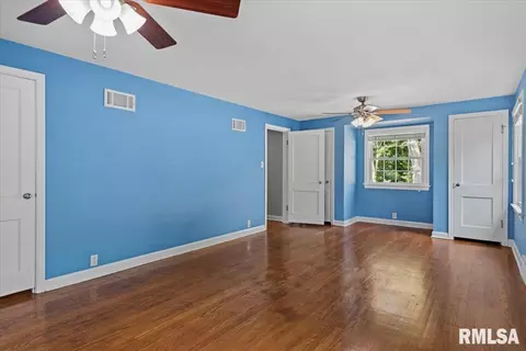 Bedroom - 1831 Illini Rd, Springfield, IL 62704 photo 7 of 7
