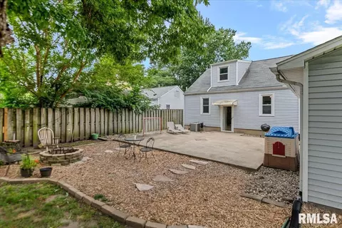 Exterior - 3312 S Spring St, Springfield, IL 62703 photo 9 of 10