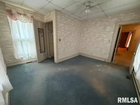 Bedroom - 1328 Mortimer St, Barry, IL 62312 photo 1 of 3