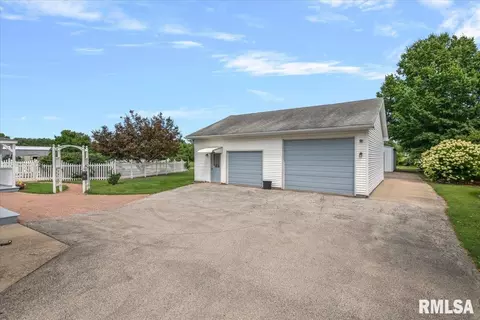 Other - 2508 Hedge Ln, Springfield, IL 62707 photo 14 of 15