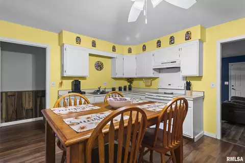 Other - 2810 Piper Rd, Springfield, IL 62707 photo 3 of 21