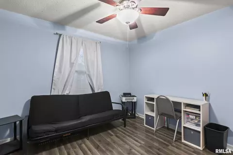 Bedroom - 2810 Piper Rd, Springfield, IL 62707 photo 3 of 7