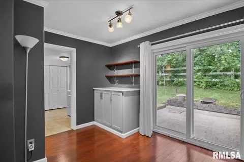 Other - 28 Sunnyside Dr, Springfield, IL 62702 photo 5 of 8