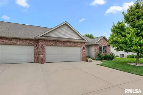 Exterior - 2706 Buckskin Trl, Springfield, IL 62711 photo 2 of 9