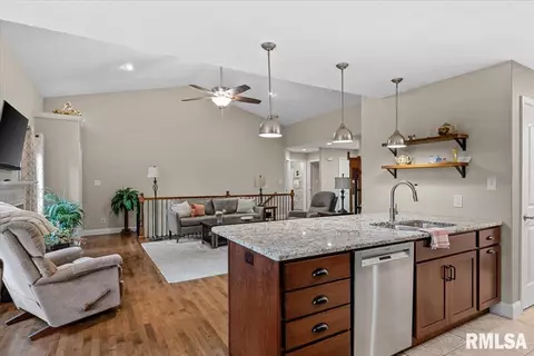 Other - 2706 Buckskin Trl, Springfield, IL 62711 photo 3 of 17