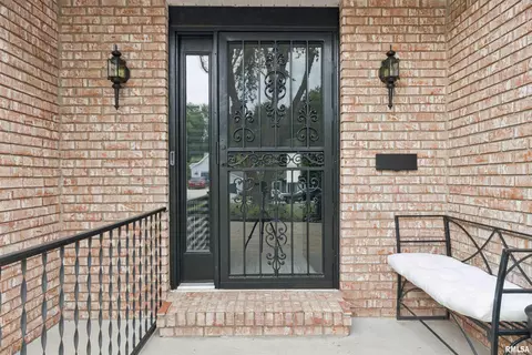 Entry Way - 1120 Harmony Ct, Springfield, IL 62703 photo 3 of 3
