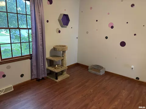 Bedroom - 3016 Sequoia Dr, Springfield, IL 62712 photo 4 of 4